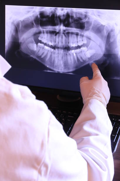 Best Orthodontic Emergency Dentist in Brooklyn Heights, OH